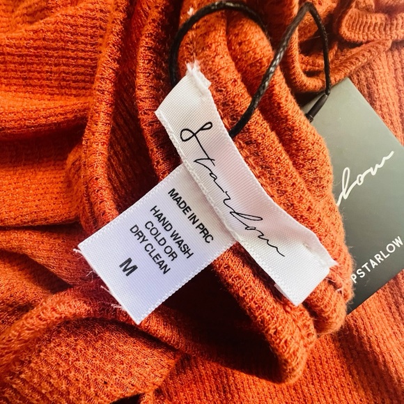 Starlow Cut Out Halter Midi Dress - Picture 6 of 6